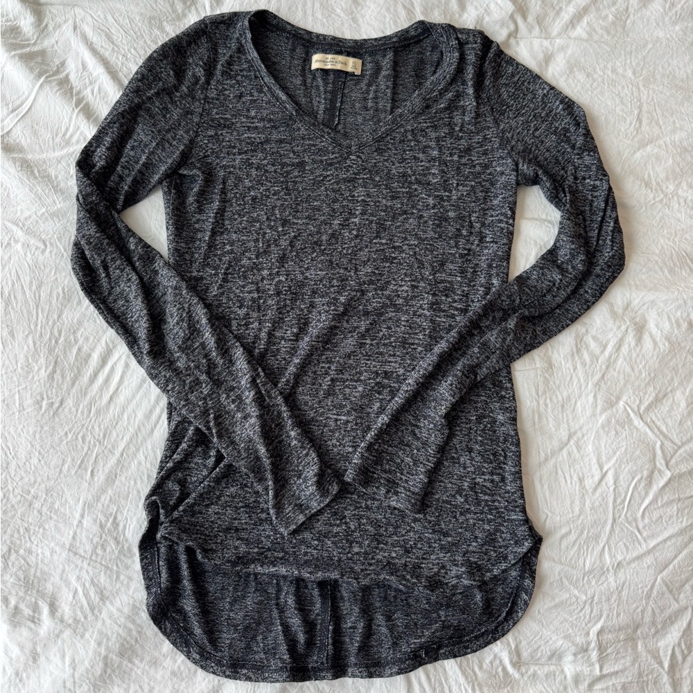 Abercrombie & Fitch Charcoal Long Sleeve V-Neck Top